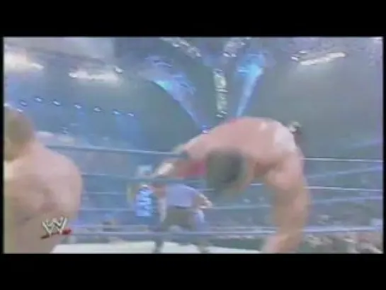 John Cena and B-2 Vs. Eddie Guerrero and Chavo Guerrero (Tag Team Championship) WWE SmackDown! 16/01/2003