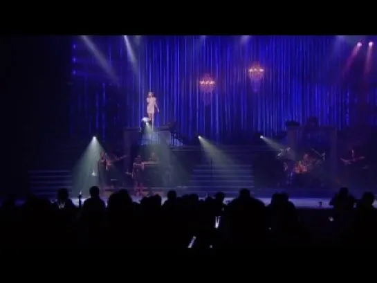 [BoA LIVE TOUR 2010 -IDENTITY-] Intro + is this love