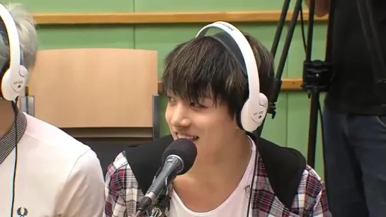 [РАДИО] 050515 BTS на радио Sukira (рус.саб) (ПЕРЕЗАЛИТО)