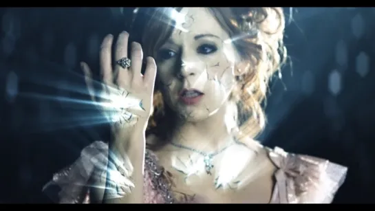 Lindsey Stirling - Shatter Me Featuring (Feat Lzzy Hale vox - Halestorm)