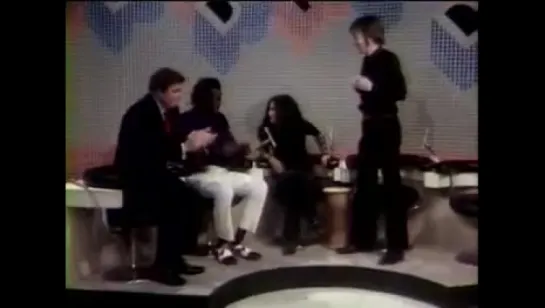 John Lennon  Chuck Berry - Mike Douglas Show - full segment