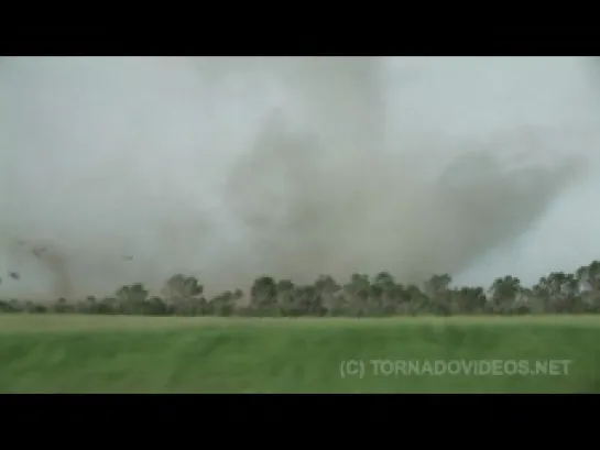 HUGE MANITOBA TORNADO! June 23, 2007