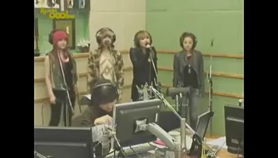 [РАДИО] 2NE1 - It Hurts @ KBS Cool Fm