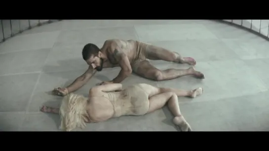 Sia - Elastic Heart feat. Shia LaBeouf  Maddie Ziegler (Official Video)