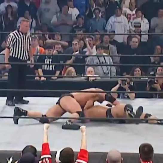 Goldberg vs The Rock Blacklash 2003