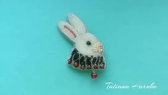 Брошь "Белый Кролик"🐰