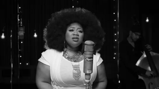 La'Porsha Renae - Chandelier (1 Mic 1 Take)