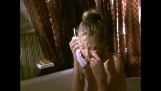 Anne Heche Nude - If These Walls Could Talk (1996)