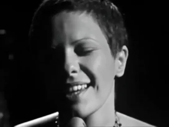 Elis Regina - Águas de Março