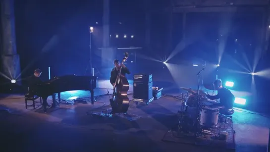 GoGo Penguin - Kora  • 08-04-2020 Live