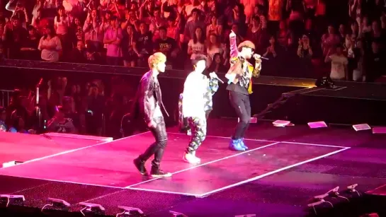 Amber, Key&Kris - Like A G6 at SM Town Live in LA (120520)