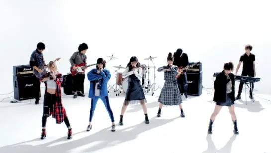 Q'ulle / avex 1st Single 「DON'T STOP」