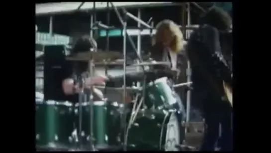 Led Zeppelin - Immigrant Song - Australia 1972