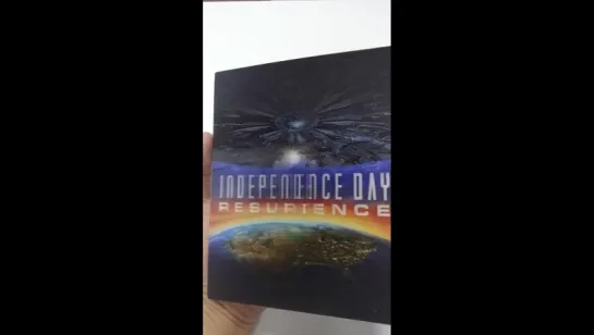 MG#5 Independence Day: Resurgence Lenticular Live