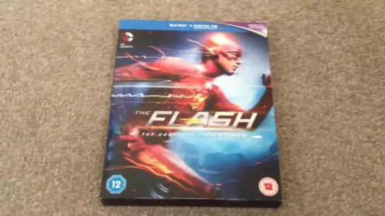 The Flash (the complete first season) Blu-Ray Unboxing