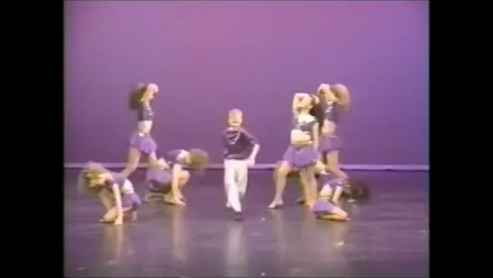 12-Year-Old Ryan Gosling ✌ Epic Dance 👌👏👏