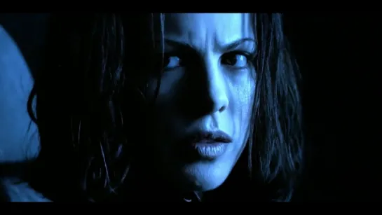 Underworld (2003) ↑ Trailer