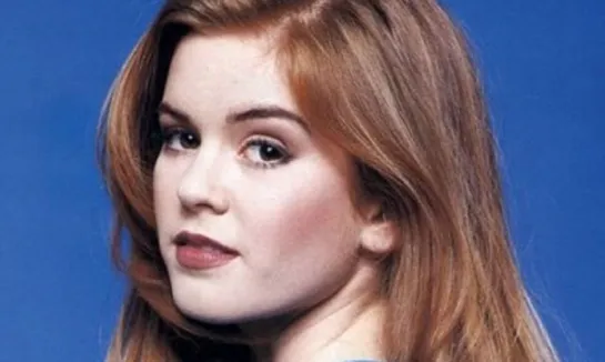 ISLA  FISHER ( НЕЗВАНЫЕ ГОСТИ . 2005 г )