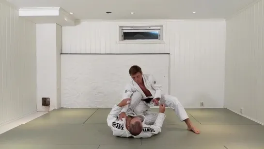 Espen Mathiesen - Basic Knee Slide