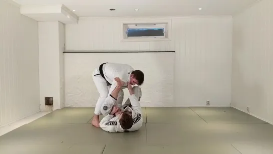 ESPEN MATHIESEN - Knee Pressure Pass Lasso Guard