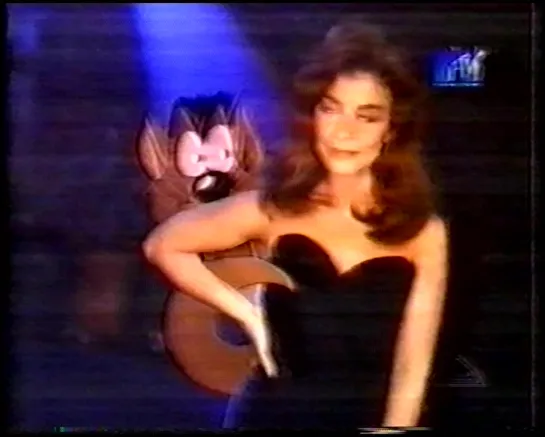 Paula Abdul  and Wild Pair - Opposites attract