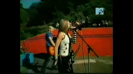 Avril Lavigne – Complicated (MTV Russia, 2002 г.) VHSRip