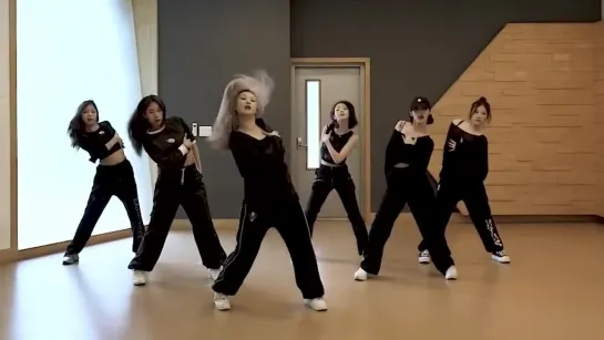 PURPLE KISS (퍼플키스) - 'Love Is Dead' Dance Practice [Mirrored]