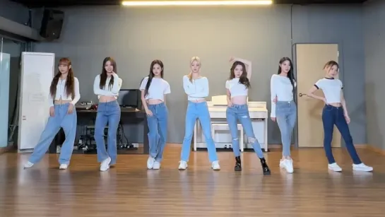 ICHILLIN’ (아이칠린) ‘Draw’ Dance Practice [Mirrored]