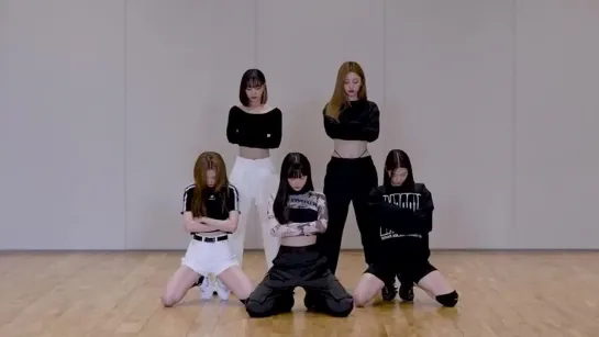 LE SSERAFIM (르세라핌) - 'ANTIFRAGILE' Dance Practice [Mirrored]