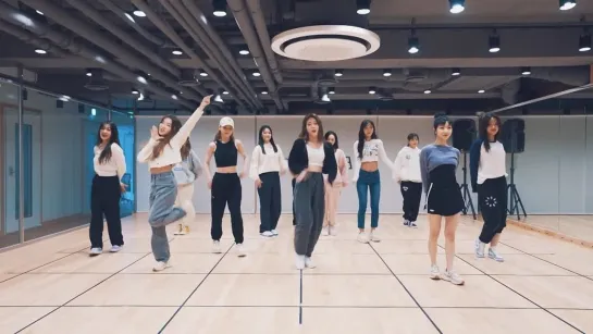 LOONA(이달의소녀/今月の少女) - 'HULA HOOP' Dance Practice [Mirrored]