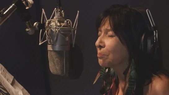 Buffy Sainte-Marie & Tanya Tagaq - You Got To Run (Spirit Of The Wind)