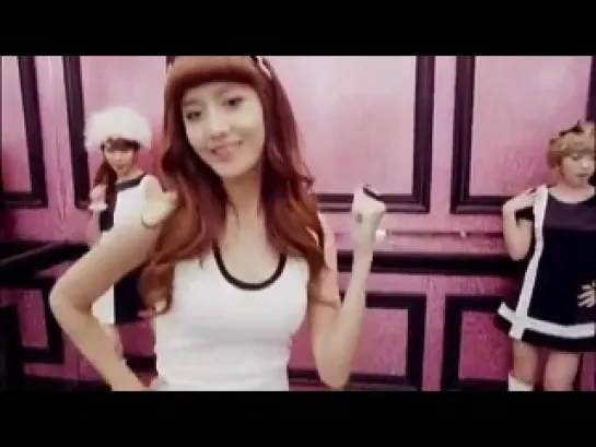 SNSD - YoonA Version of HOOT MV