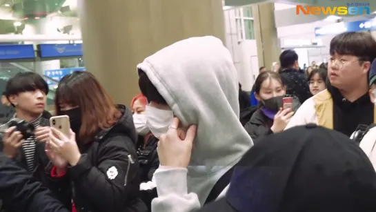 [VIDEO] 191128 Stray Kids @ Incheon Airport