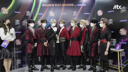 [VIDEO] 210111 Stray Kids Interview @ The 35th Golden Disc Awards Behind