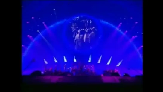 Pink Floyd - Dark Side of the Moon - Live (London, 1994)