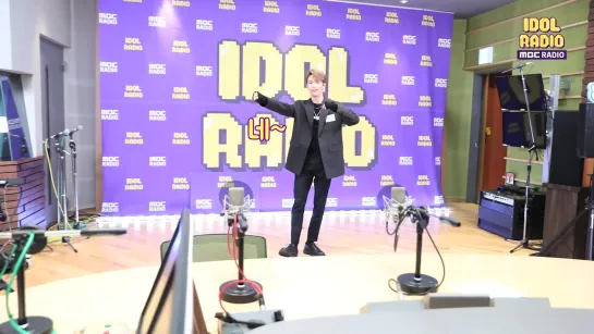 [VIDEO] 190405 IDOL RADIO Ep. 157 Behind