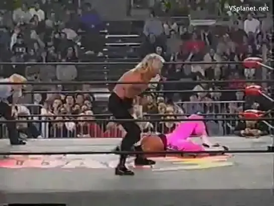 Bret Hart vs. Diamond Dallas Page - WCW World War 3 (1998)