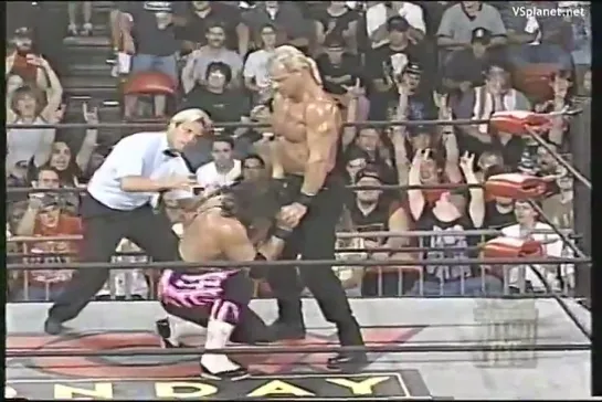 Bret Hart (c) vs. Lex Luger - WCW Nitro, 10.08.1998