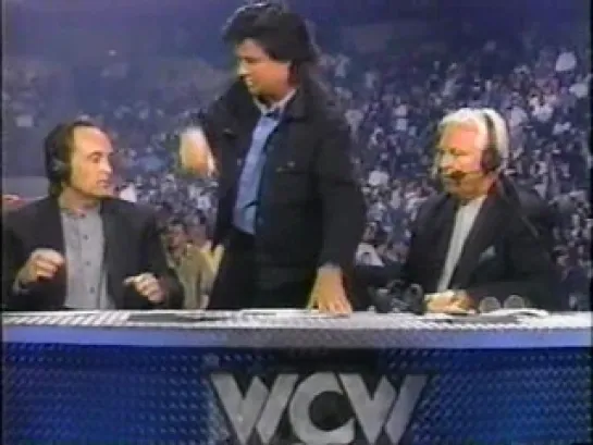 WCW Nitro 30.09.96 - Bishoff Leaves Nitro