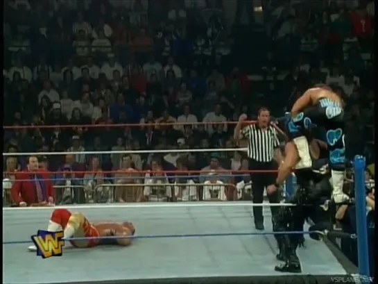 Diesel (c) & Shawn Michaels (c) vs. British Bulldog (c) & Yokozuna (c) - WWF In Your House 3: Triple Header