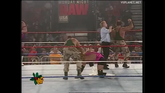 Bushwhackers vs Well Dunn, WWF Monday Night RAW 19.12.1994