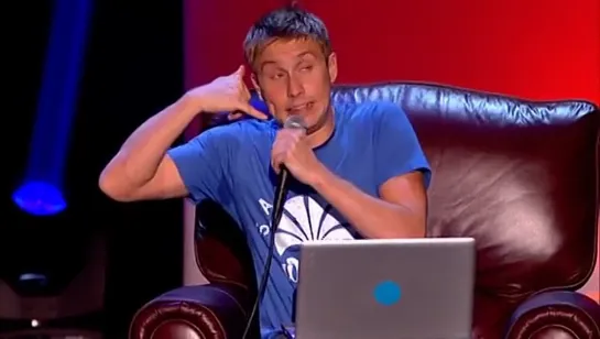 Russell Howard: Right Here Right Now (2012 UK)