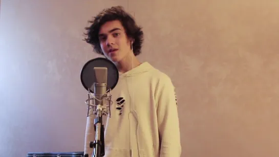 Alexander Stewart - Million Reasons (Lady Gaga Cover) • Канада