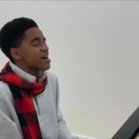 Zach Thomas - O Holy Night //Instagram Video//