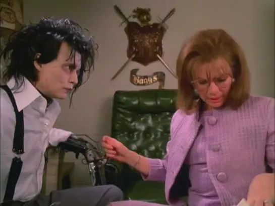 Eduardo Manostijeras (Edward Scissorhands, 1990) Tim Burton [El joven manos de tijera]