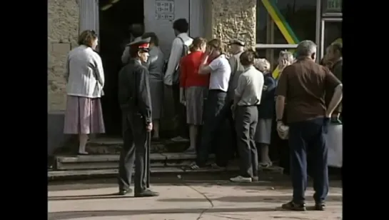 В очереди за вино-водкой!. 1986 г.