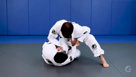 André Monteiro - 10 half guard lapel sweep vs knee slices