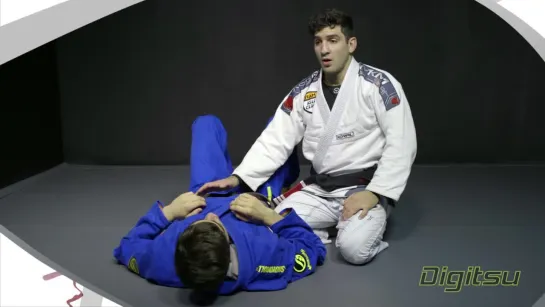 LUCAS LEPRI KOB - north south collar choke