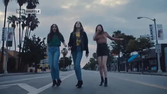 Haim - Want You Back (VH1 Europe) Shuffle