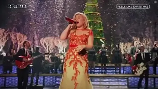 Kelly Clarkson - Underdeath The Tree (BoXmas) Feels Like Christmas